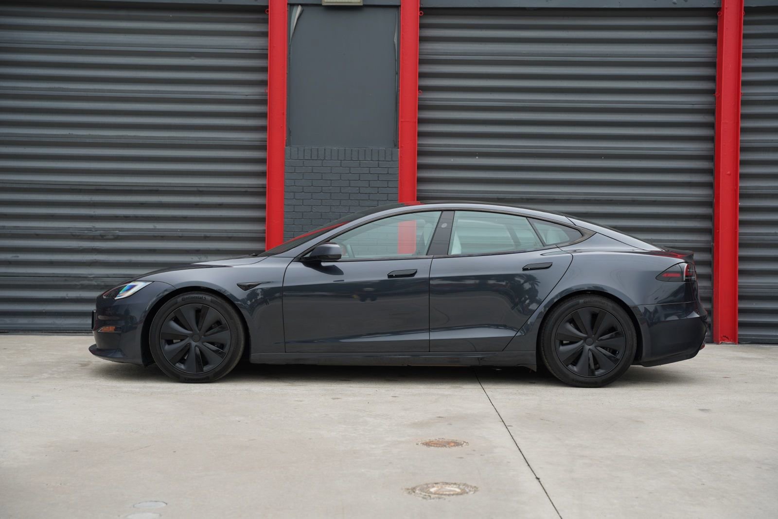 Used 2024 Tesla Model S image 6