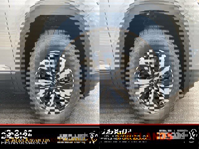 New 2026 Volkswagen Atlas SE image 20