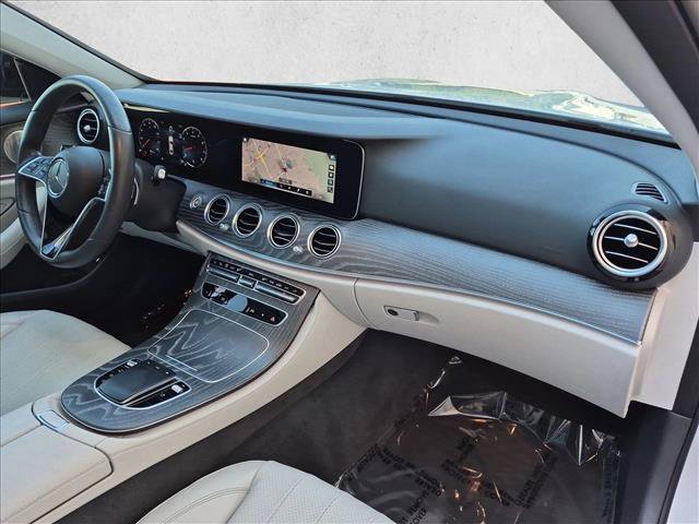 Certified 2022 Mercedes-Benz E 350 4MATIC Sedan image 23