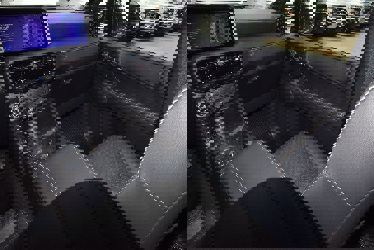 Used 2024 Toyota Land Cruiser image 17