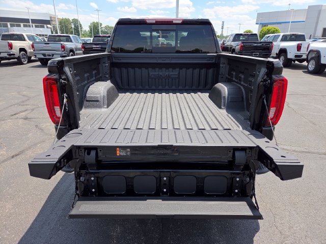 New 2026 GMC Sierra 1500 SLT w/ SLT Premium Plus Package AWD/4WD image 27