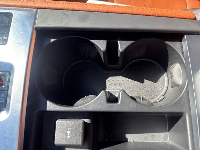 Used 2026 Jaguar F-PACE R-Dynamic S image 21