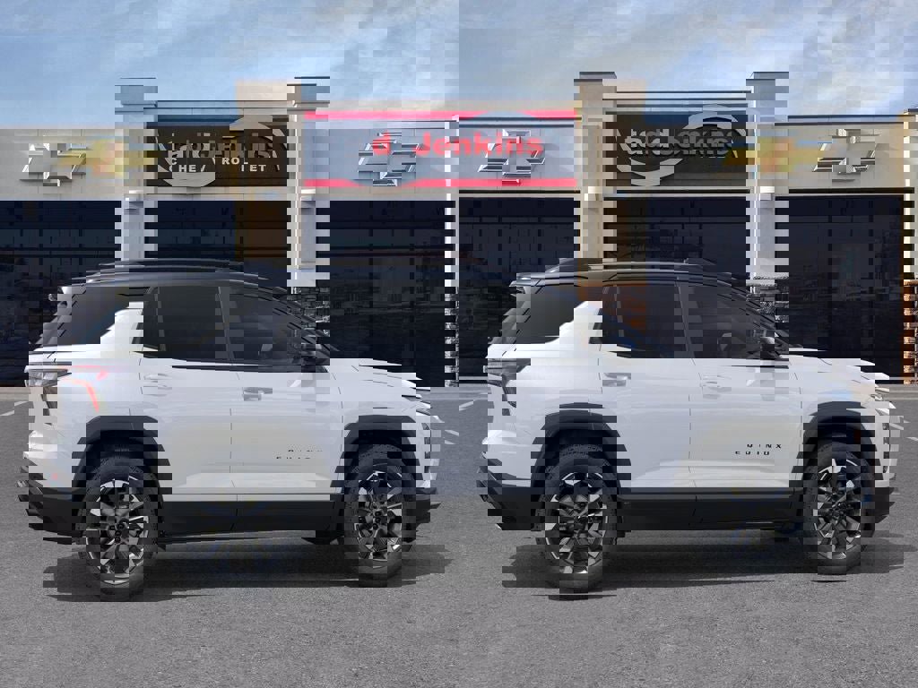 New 2026 Chevrolet Equinox RS w/ Convenience Package III image 5