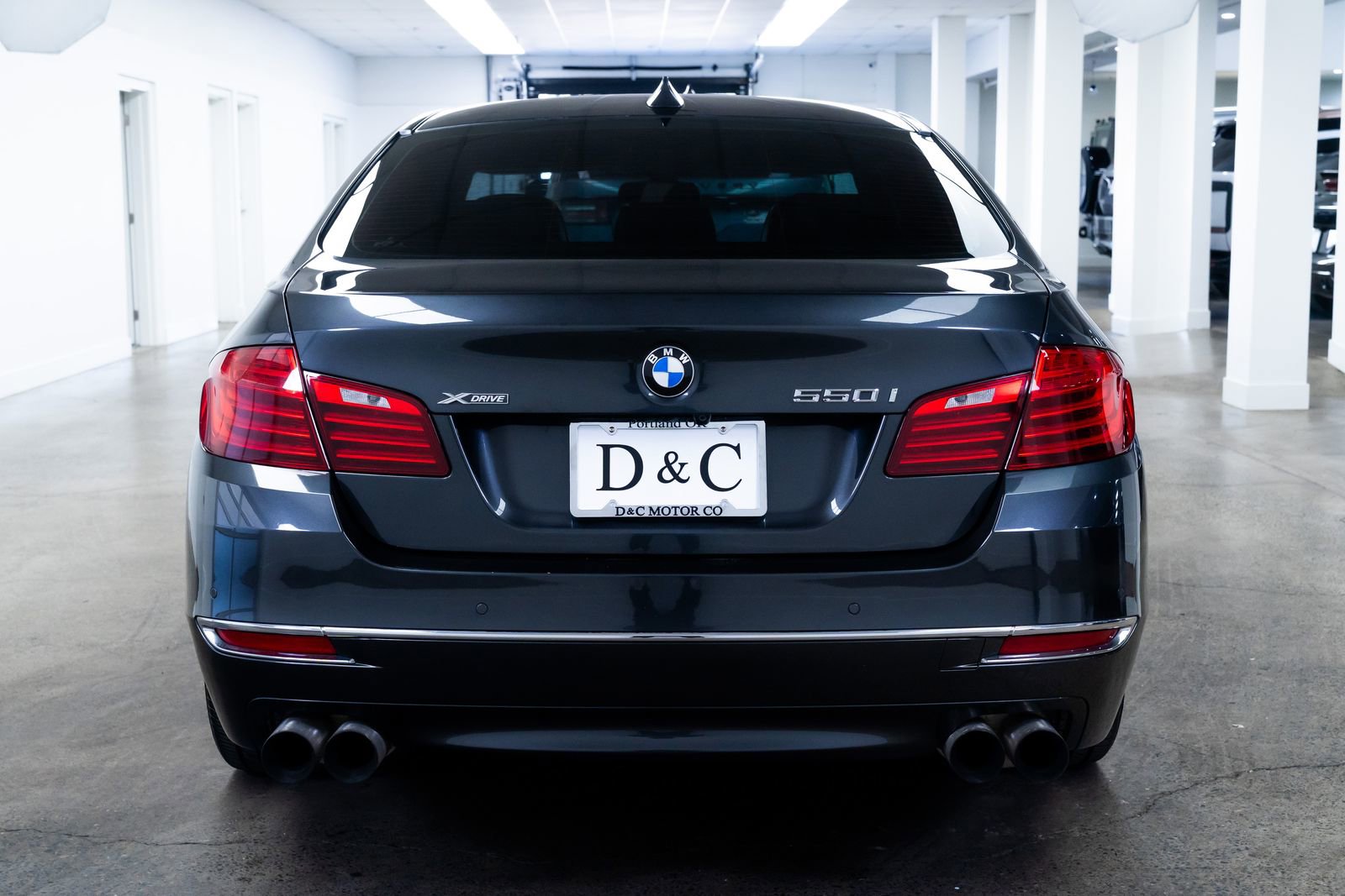 Used 2015 BMW 550i xDrive Sedan image 5