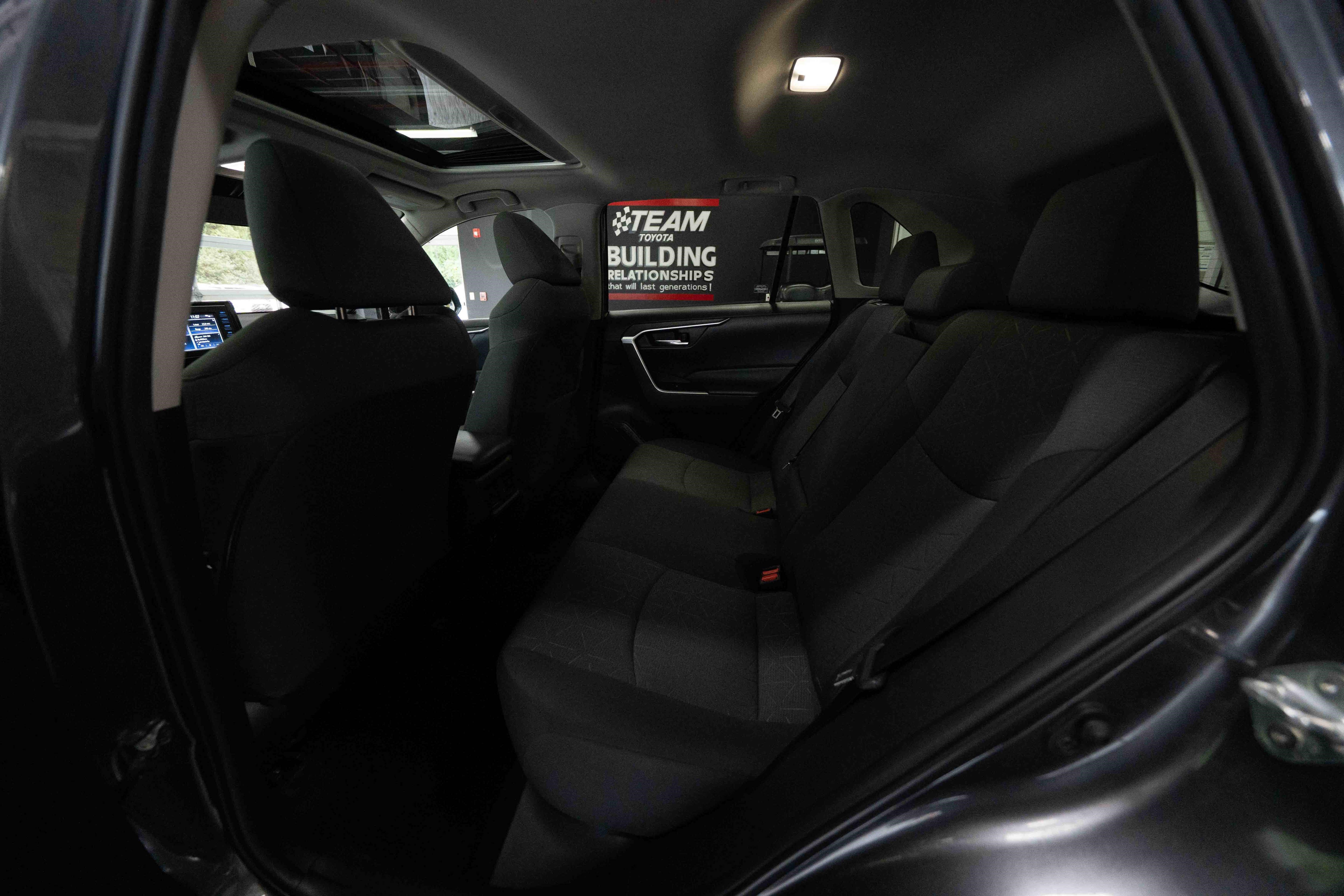 Used 2022 Toyota RAV4 XLE w/ Convenience Package AWD/4WD image 23