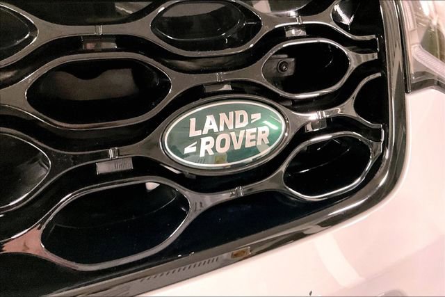 Certified 2025 Land Rover Discovery Sport S image 32