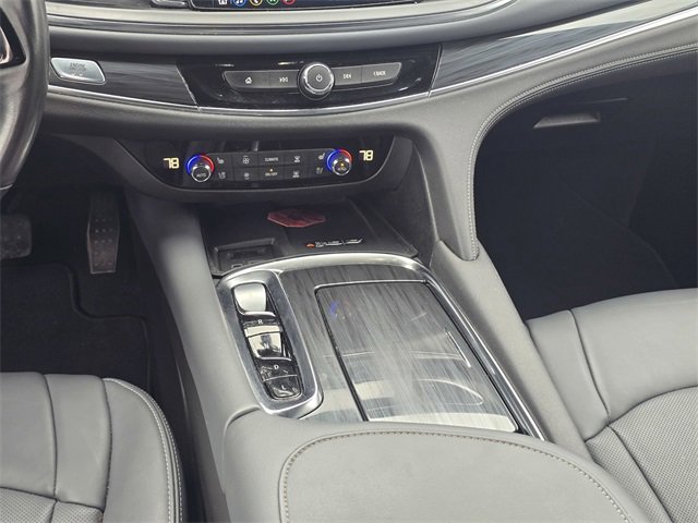 Used 2023 Buick Enclave Premium image 18