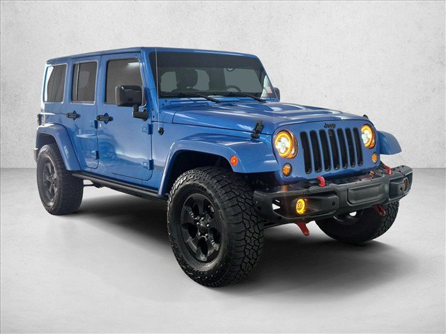 Used 2015 Jeep Wrangler Unlimited Sahara AWD/4WD image 3