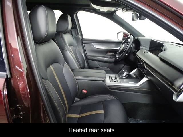 Used 2024 MAZDA CX-90 Plug-In Hybrid w/ Premium Plus image 16