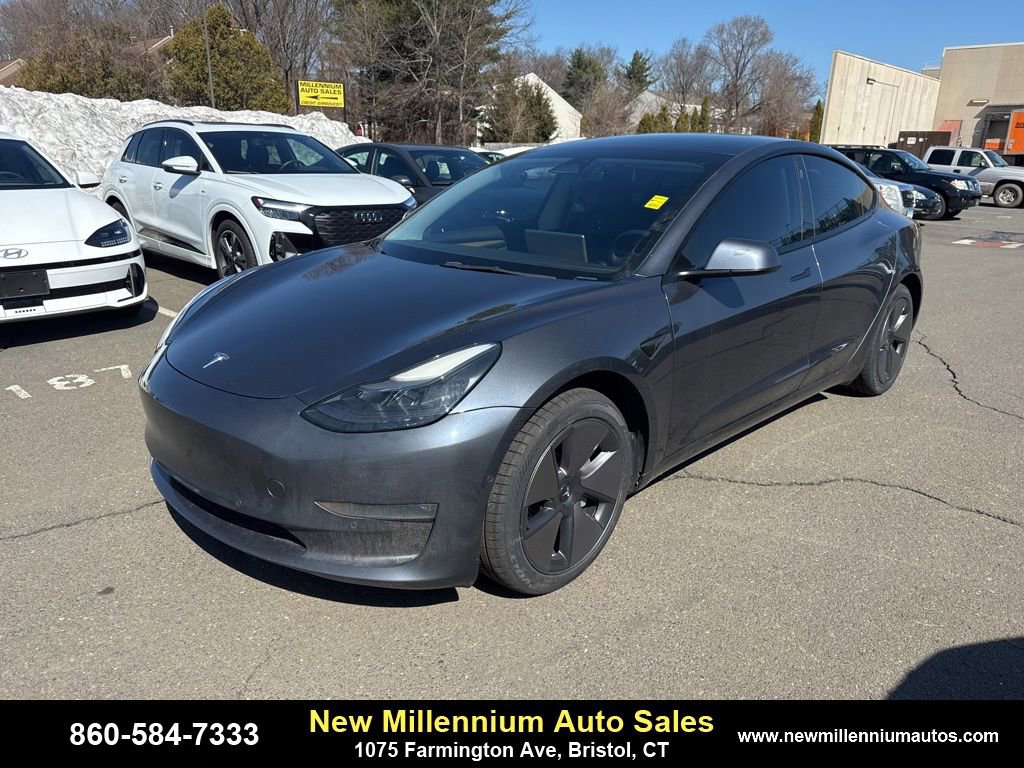 Used 2022 Tesla Model 3 Long Range image 3