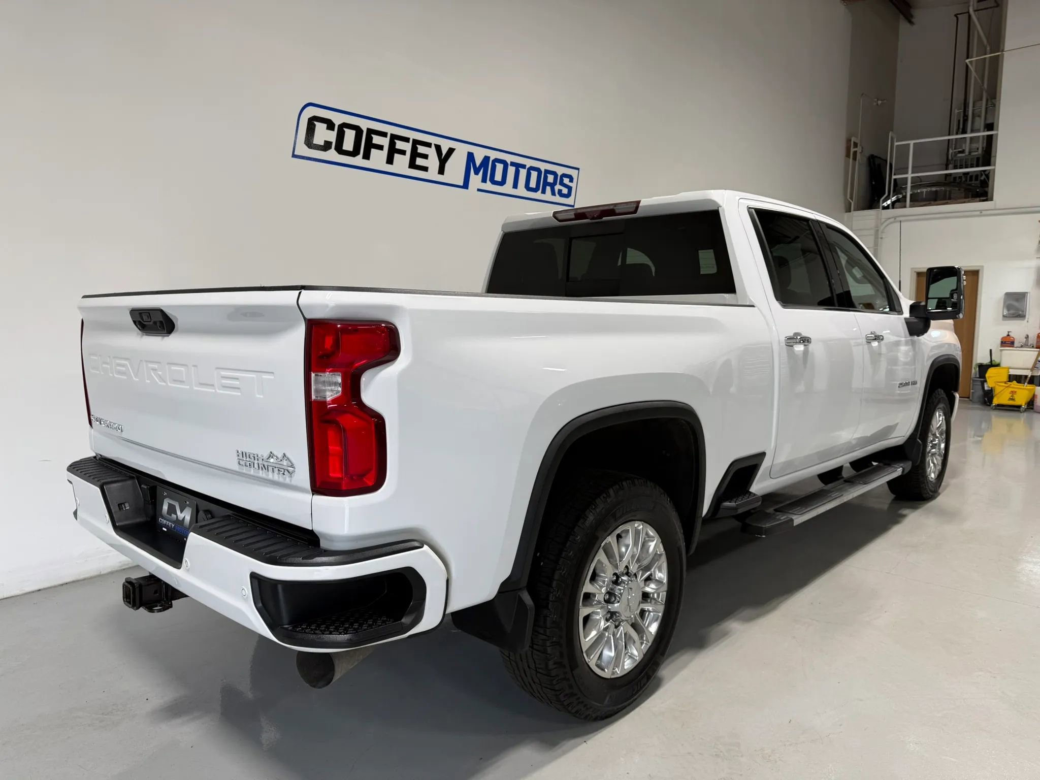 Used 2020 Chevrolet Silverado 2500 High Country AWD/4WD image 6