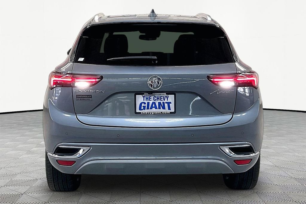 Used 2022 Buick Envision Avenir w/ Safety Package FWD image 6