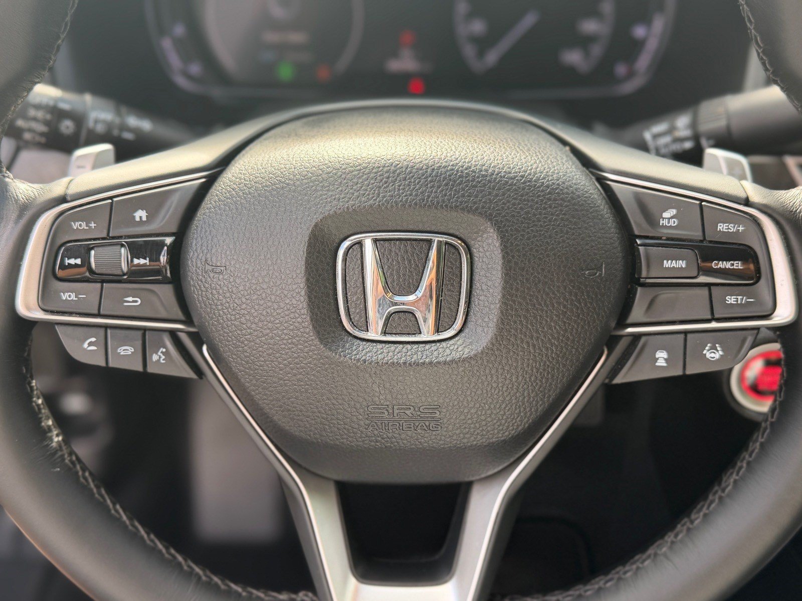 Used 2019 Honda Accord Touring image 26