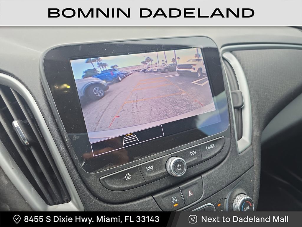 Used 2022 Chevrolet Malibu LS image 25