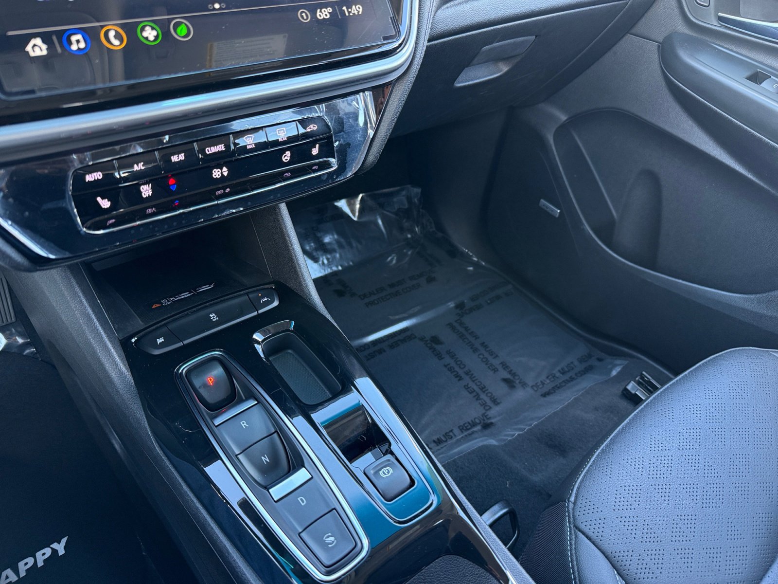 Used 2023 Chevrolet Bolt LT w/ Infotainment Package image 13