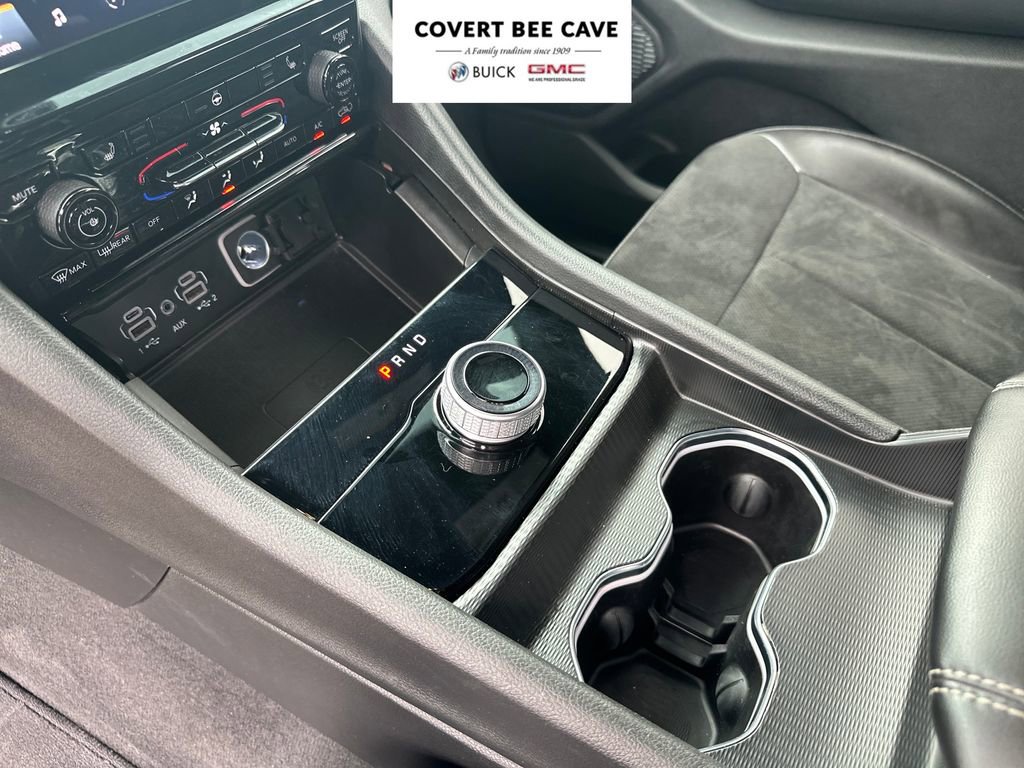 Used 2023 Jeep Grand Cherokee L Altitude image 25