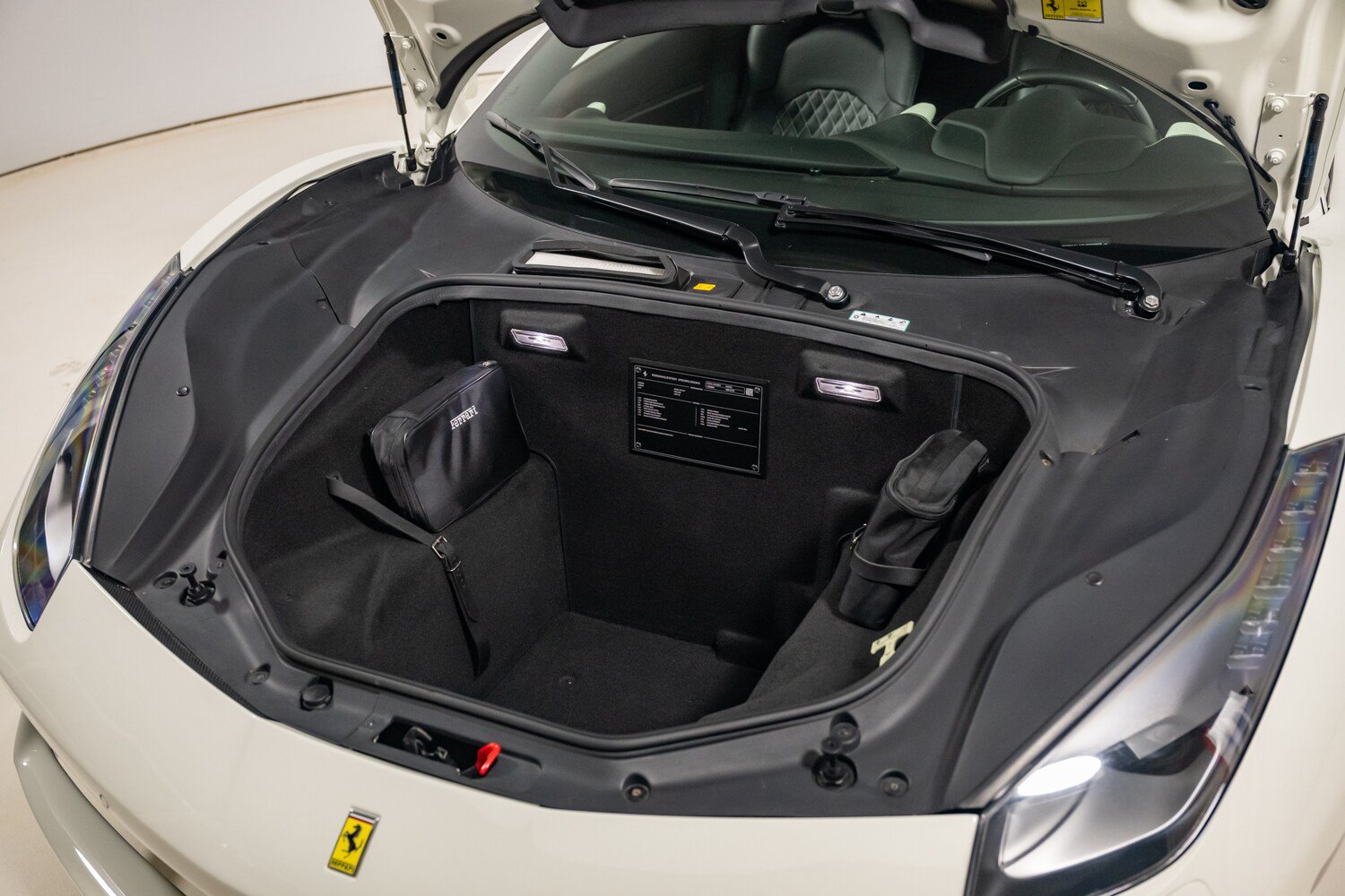 Used 2017 Ferrari 488 GTB RWD image 49