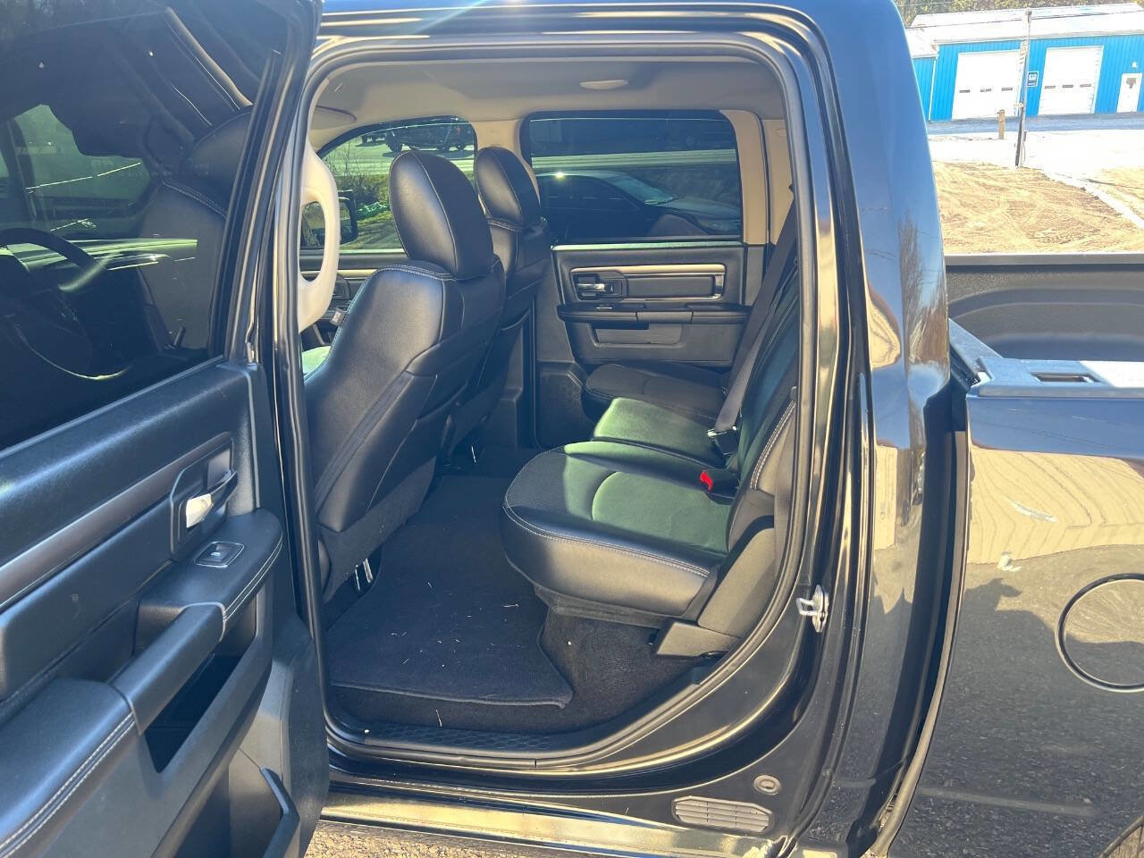 Used 2017 RAM 1500 Sport w/ Black Ram 1500 Sport Group image 20