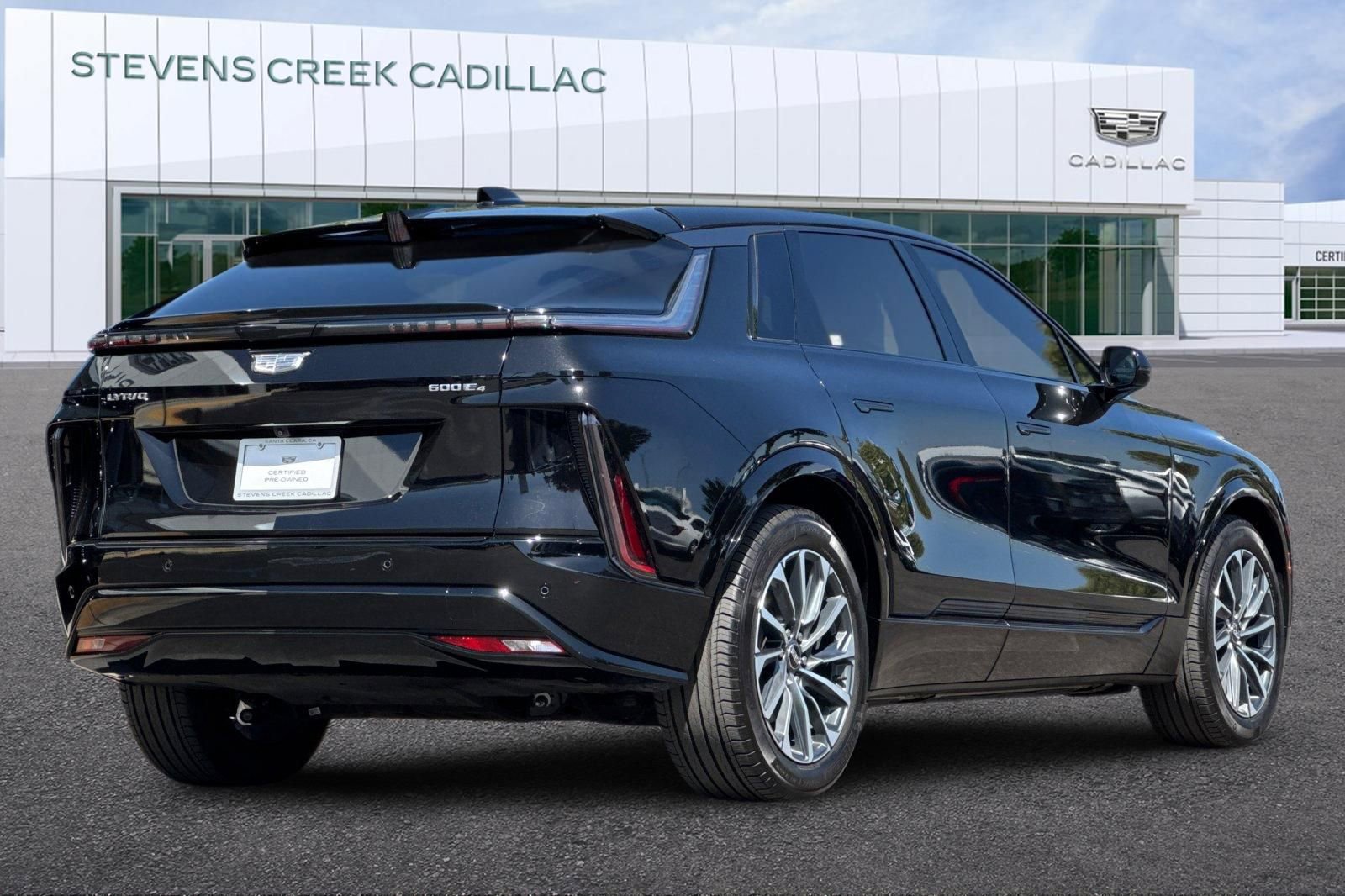 Certified 2024 Cadillac Lyriq Sport image 3