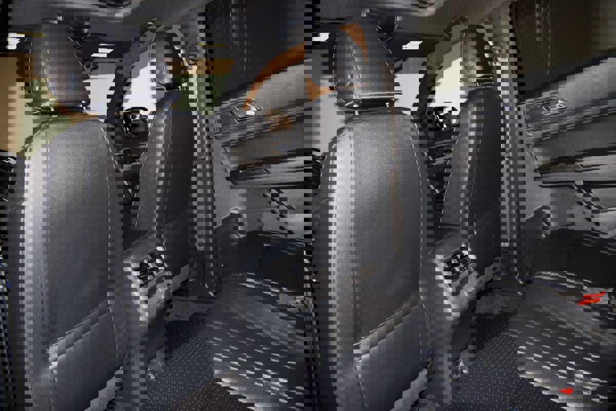 Used 2020 Volkswagen Atlas Cross Sport SEL image 52