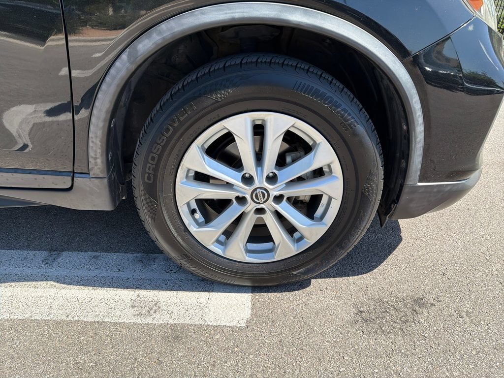 Used 2018 Nissan Rogue S w/ S Value Package FWD image 15