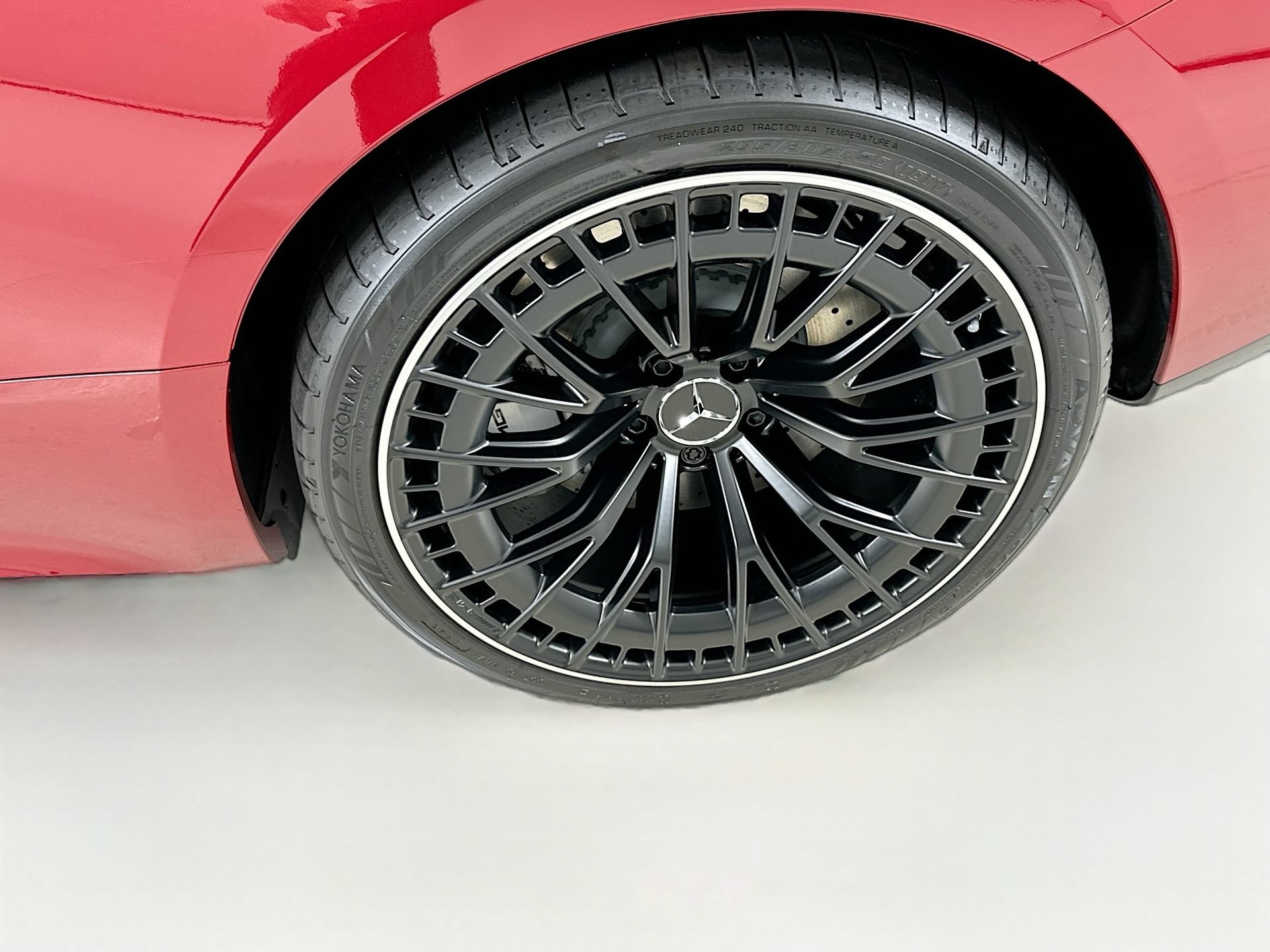 New 2026 Mercedes-Benz CLE 53 AMG 4MATIC Coupe image 33