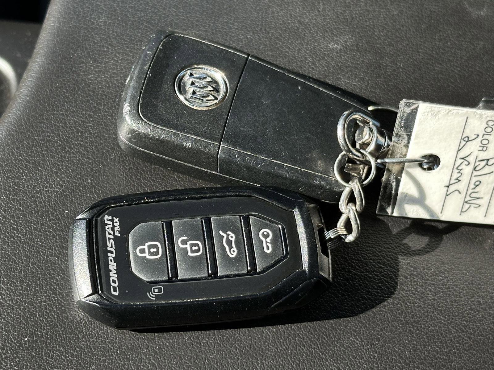 Used 2015 Buick Regal Leather image 14