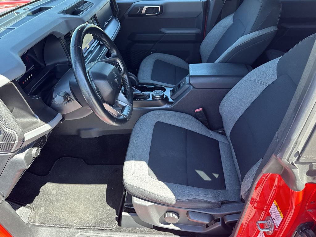 Used 2022 Ford Bronco Big Bend image 9