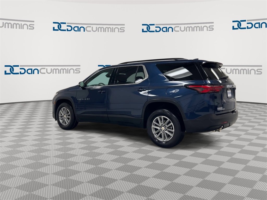 Used 2023 Chevrolet Traverse LT image 6