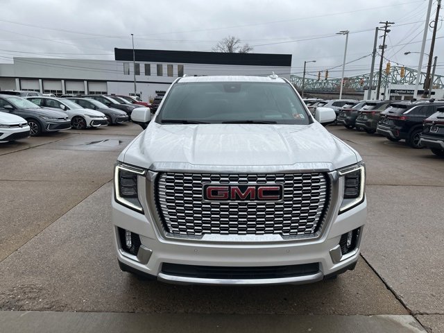 Used 2024 GMC Yukon Denali w/ LPO, Floor Liner Package image 8