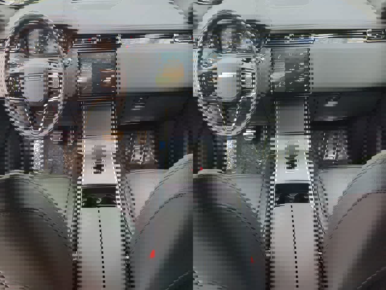 Certified 2026 Land Rover Range Rover Velar Dynamic SE image 15