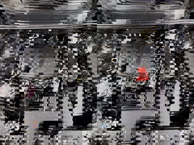 Certified 2025 Toyota RAV4 LE image 28