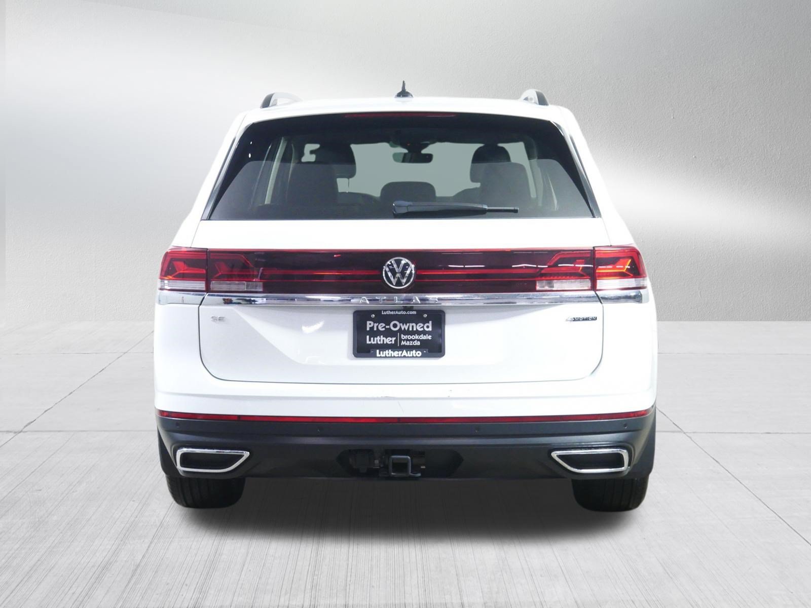 Used 2025 Volkswagen Atlas SE AWD/4WD image 6