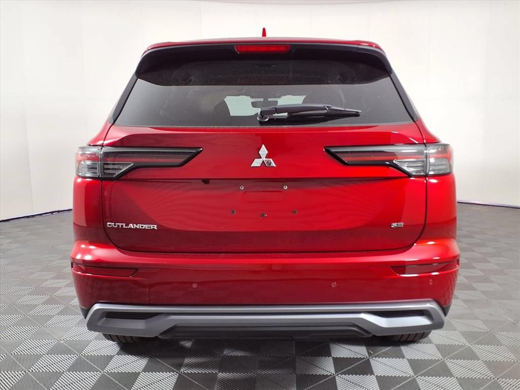 New 2026 Mitsubishi Outlander SE FWD image 6