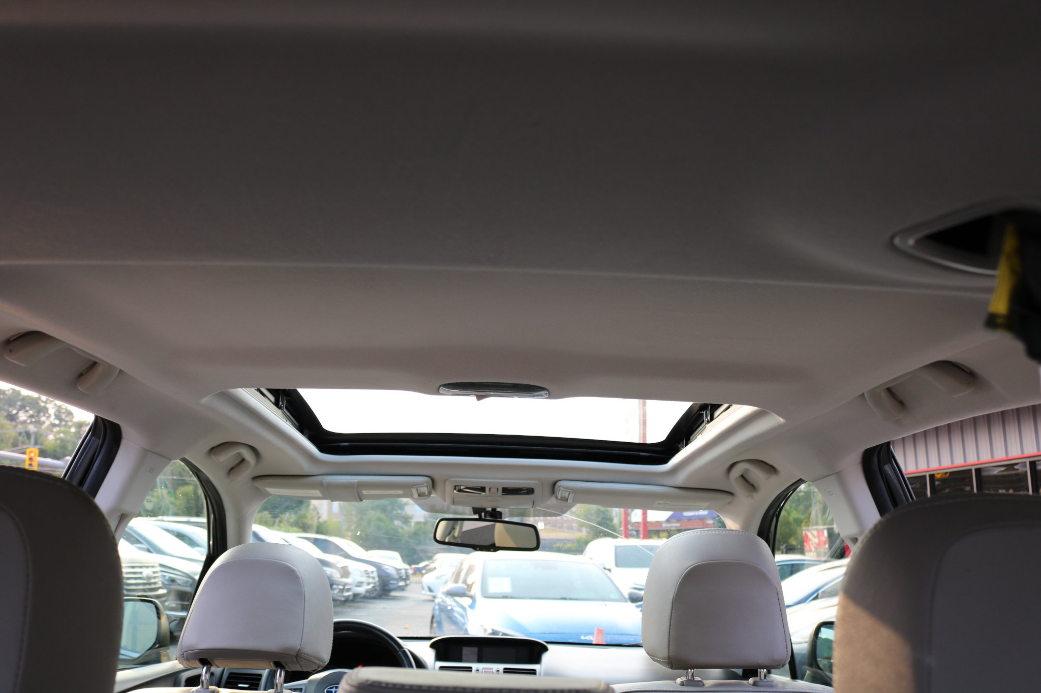 Used 2014 Subaru Forester 2.5i Limited image 33