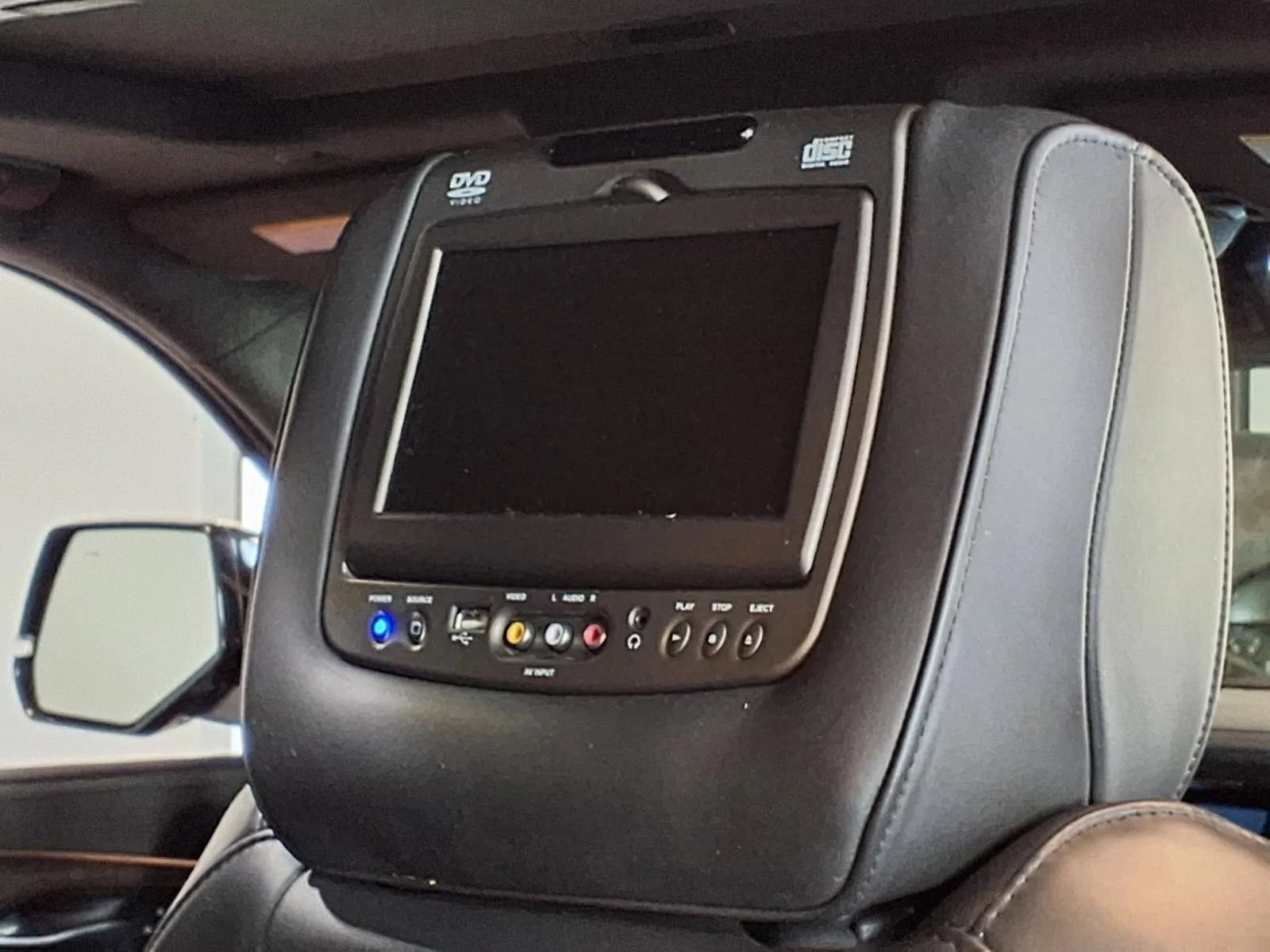 Used 2015 Cadillac Escalade ESV Platinum AWD/4WD image 14