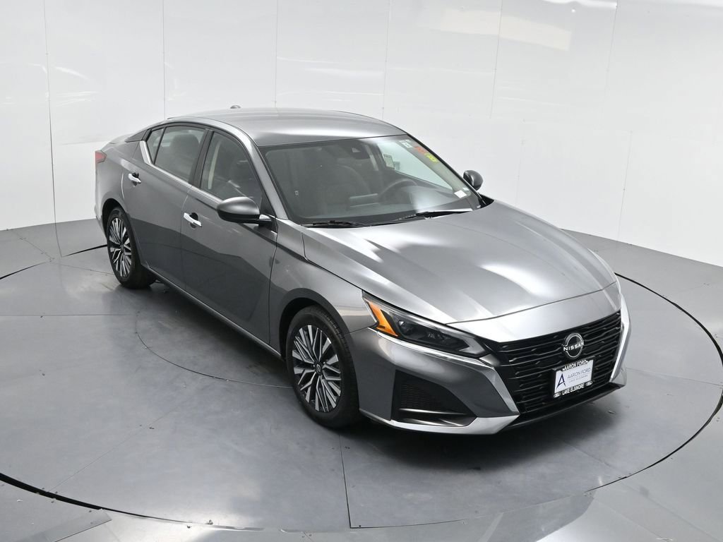 Used 2024 Nissan Altima 2.5 SV image 50