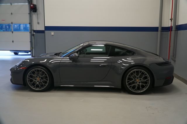 New 2026 Porsche 911 Carrera RWD image 2