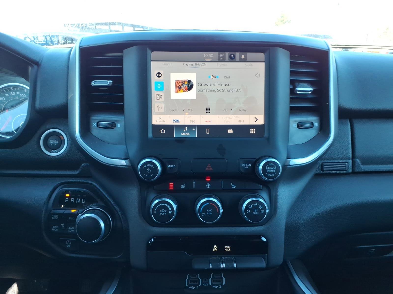 Used 2023 RAM 1500 Big Horn AWD/4WD image 16