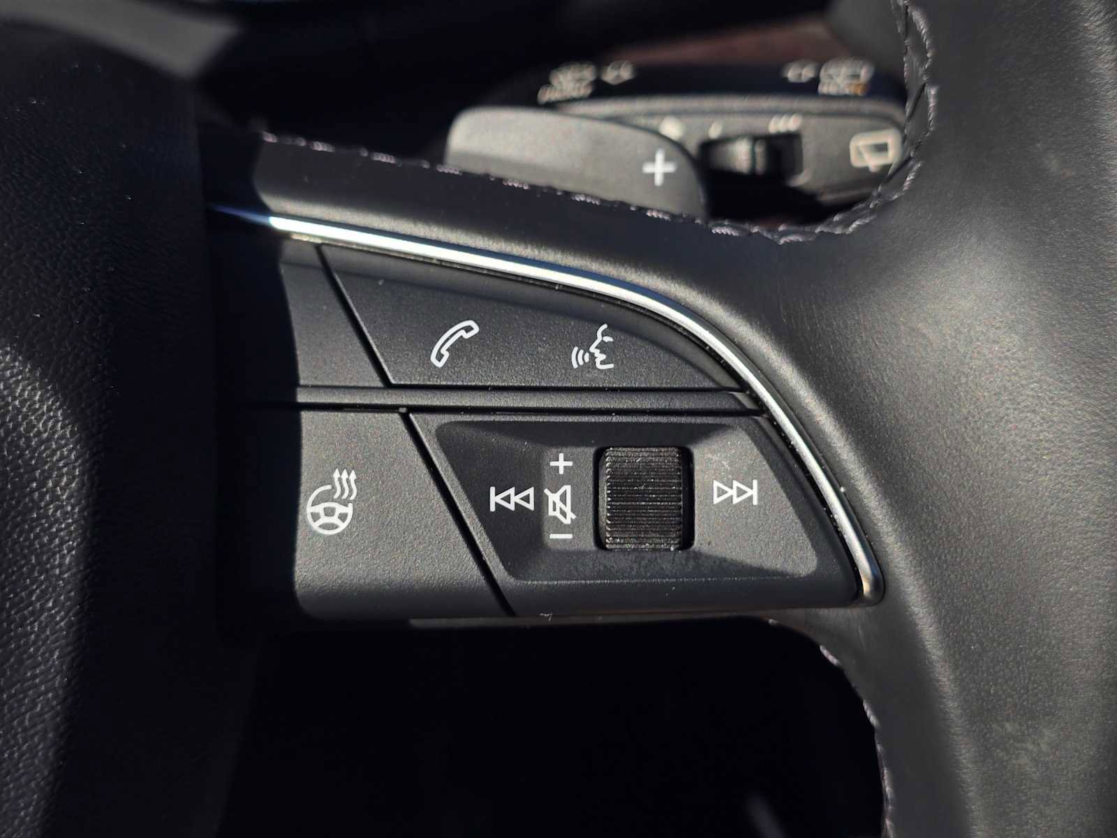 Certified 2025 Audi Q5 2.0T Premium image 34