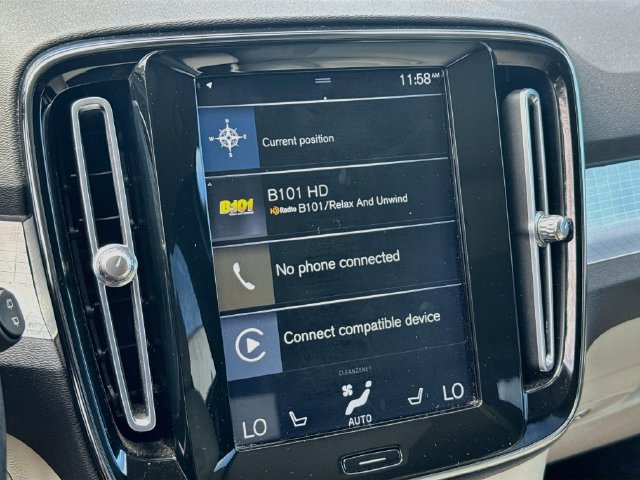 Used 2021 Volvo XC40 T5 Momentum w/ Protection Package Premier AWD/4WD image 18