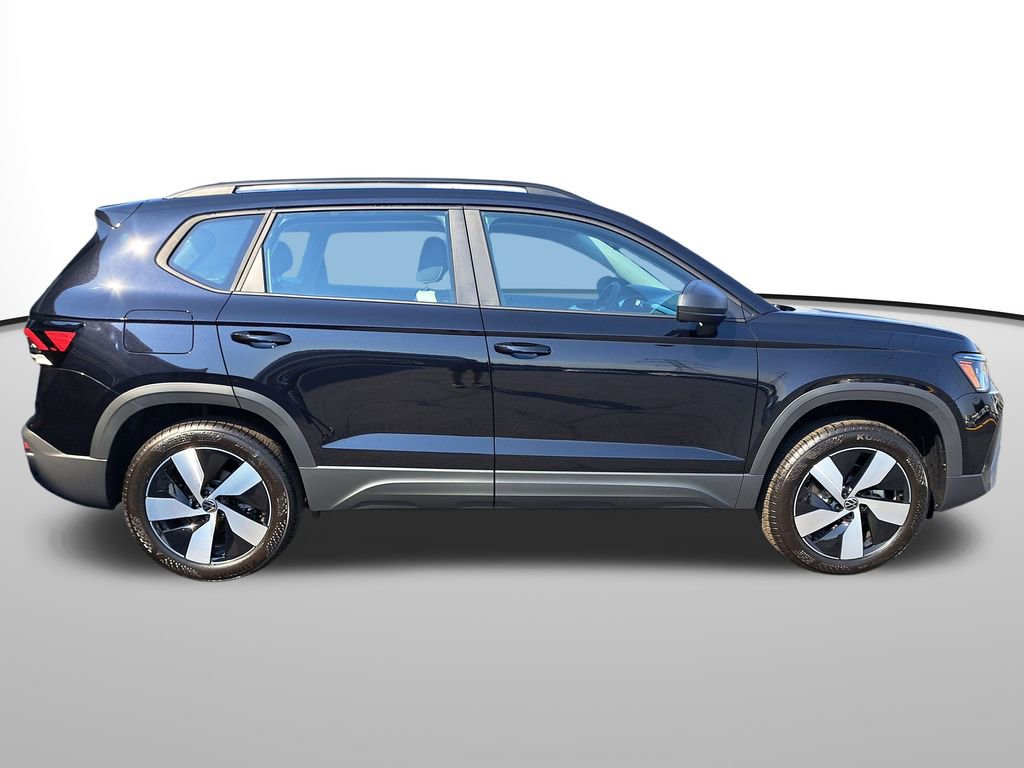 New 2025 Volkswagen Taos S image 4