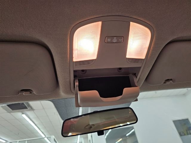 Used 2017 Hyundai Elantra SE image 22