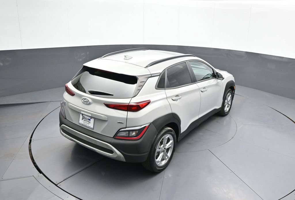 Certified 2022 Hyundai Kona SEL w/ Convenience Package AWD/4WD image 39