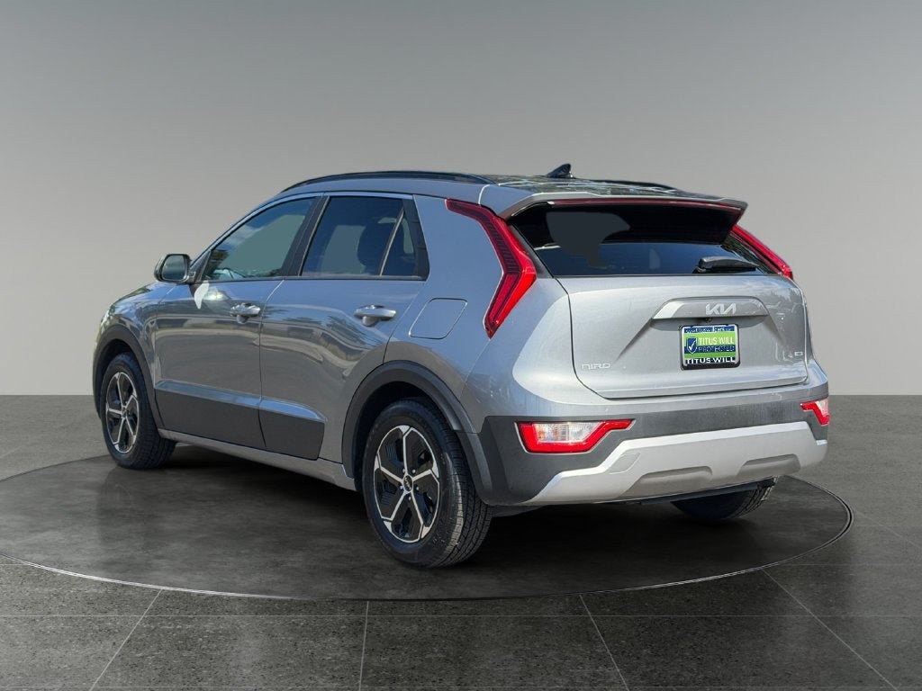 Used 2025 Kia Niro LX FWD image 7