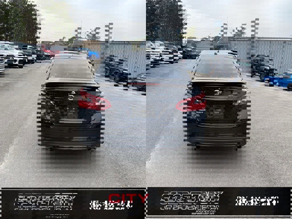 Used 2018 Nissan Altima 2.5 SR w/ SR Midnight Edition image 6