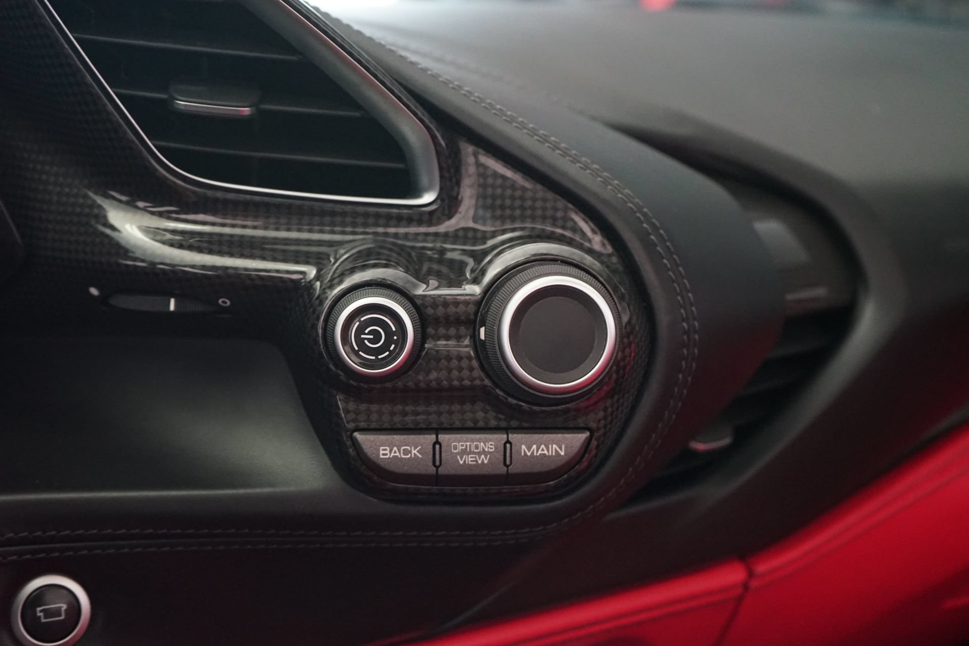 Used 2019 Ferrari 488 Spider RWD image 22