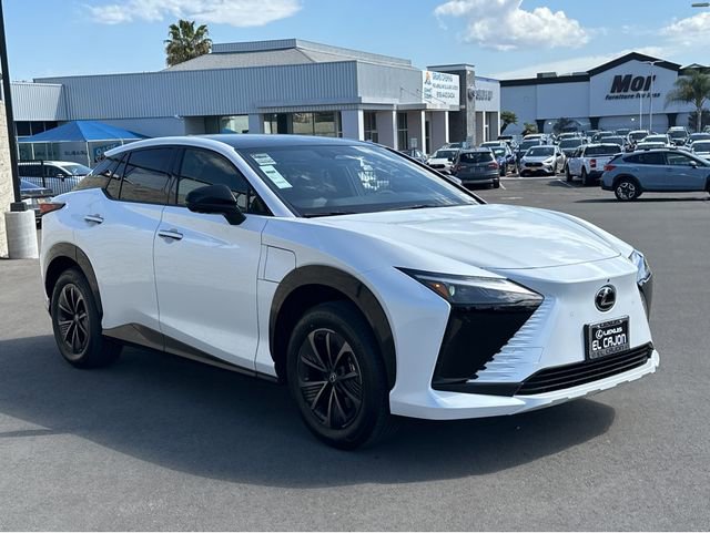 New 2026 Lexus RZ 450e AWD image 2
