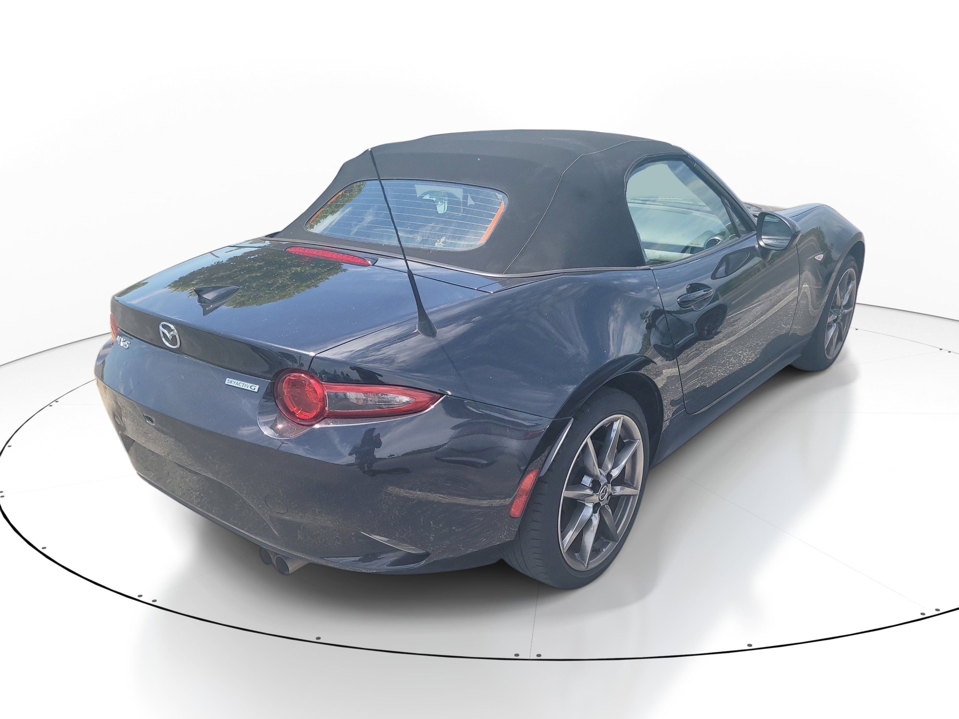 Used 2023 MAZDA MX-5 Miata Grand Touring RWD image 7