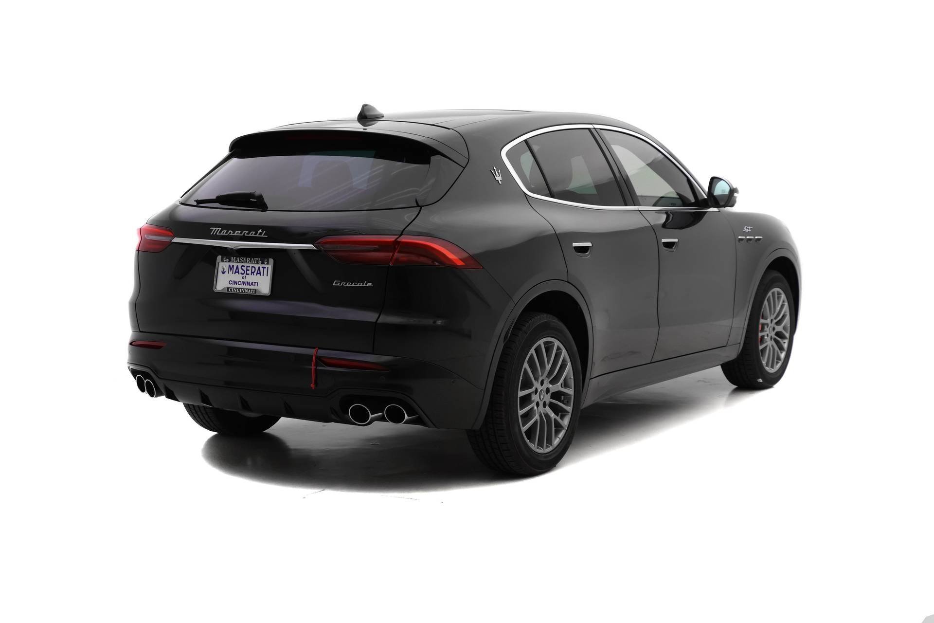 New 2024 Maserati Grecale GT image 4